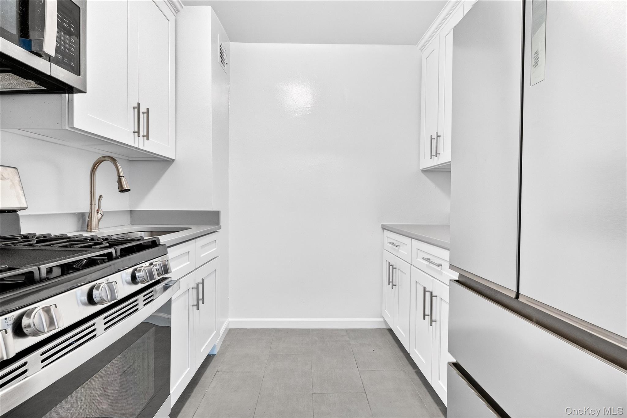 #13 photo, 2244 Bronx Park, Bronx , NY 10467