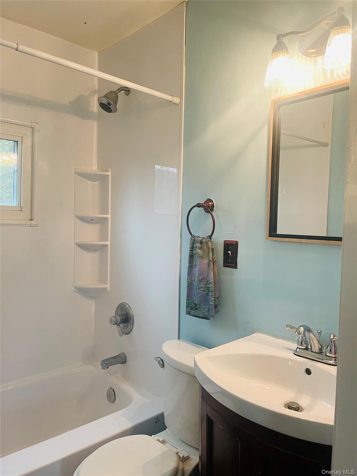 #10 photo, 18 E Clifford Street, 뉴욕주 Ellenville , NY 12428