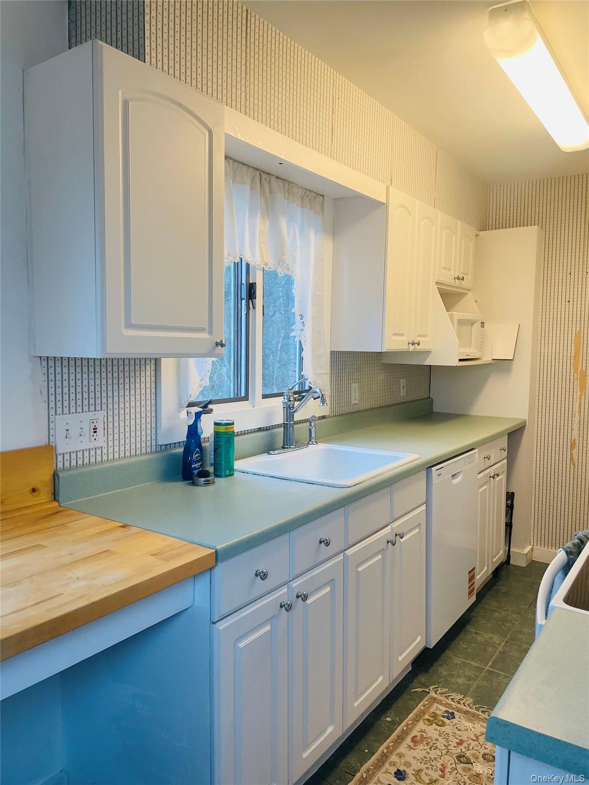 #18 photo, 18 E Clifford Street, 뉴욕주 Ellenville , NY 12428