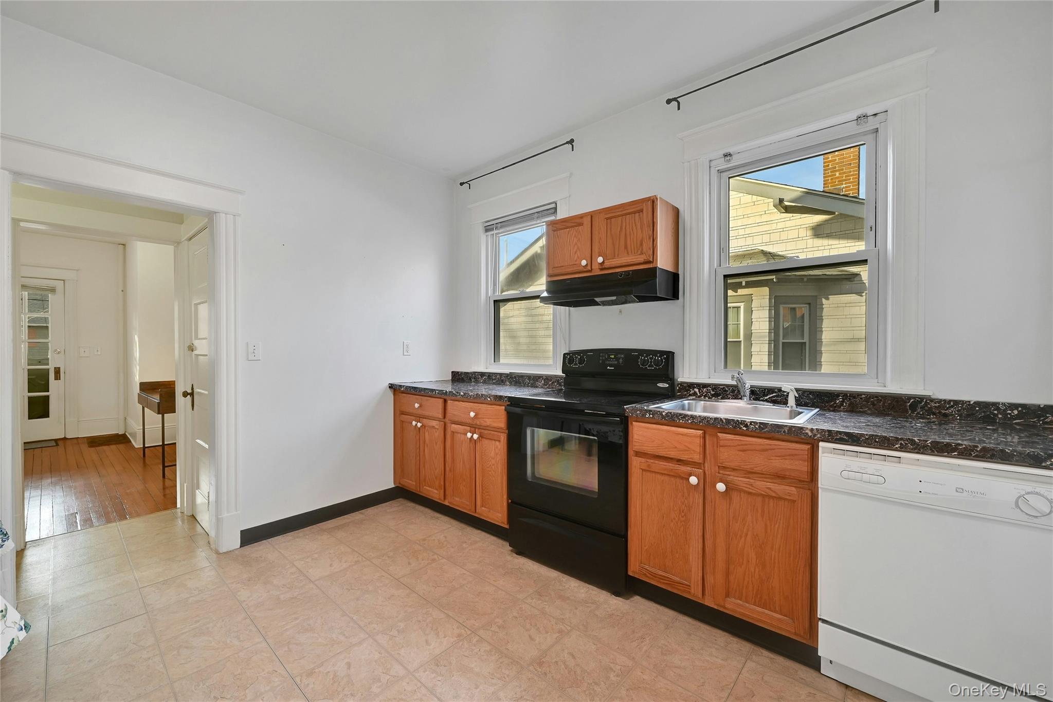 #6 photo, 161 Washington Avenue, 뉴욕주 Pleasantville , NY 10570