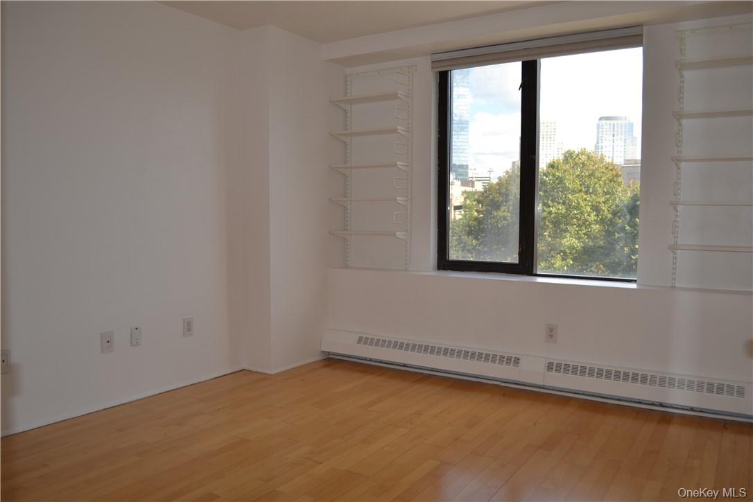 #12 photo, 4 Martine Avenue, White Plains , NY 10606