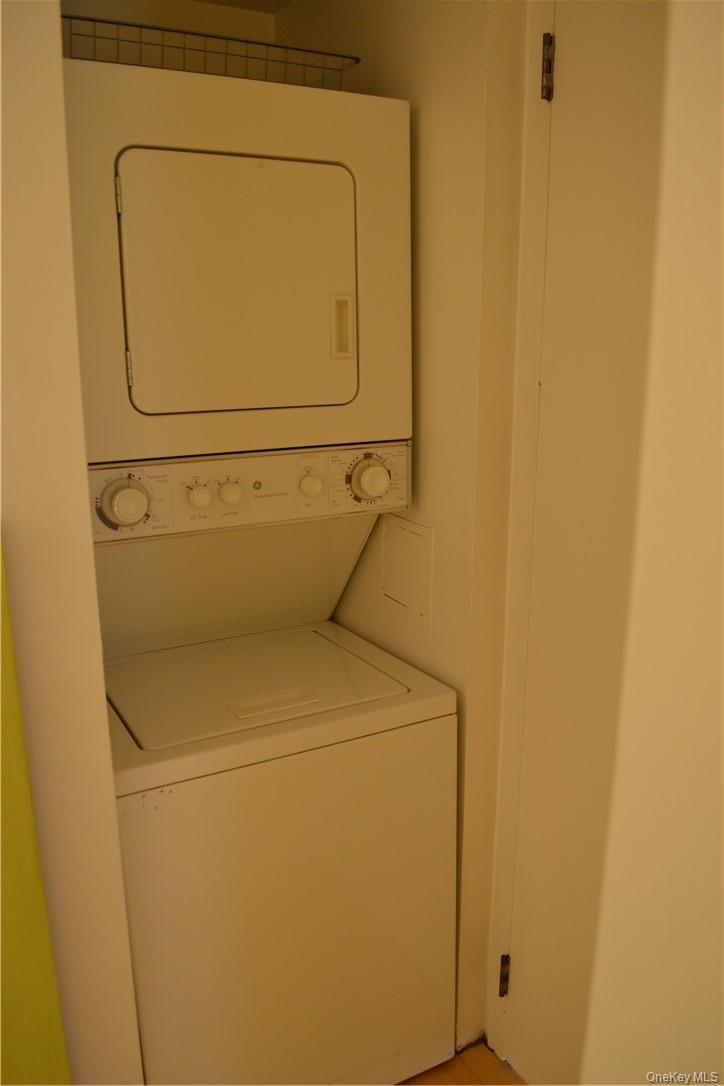 #20 photo, 4 Martine Avenue, White Plains , NY 10606