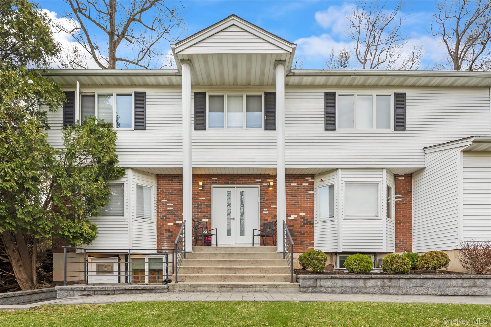 #6 photo, 20 Algonquin Circle, 뉴욕주 Airmont , NY 10952