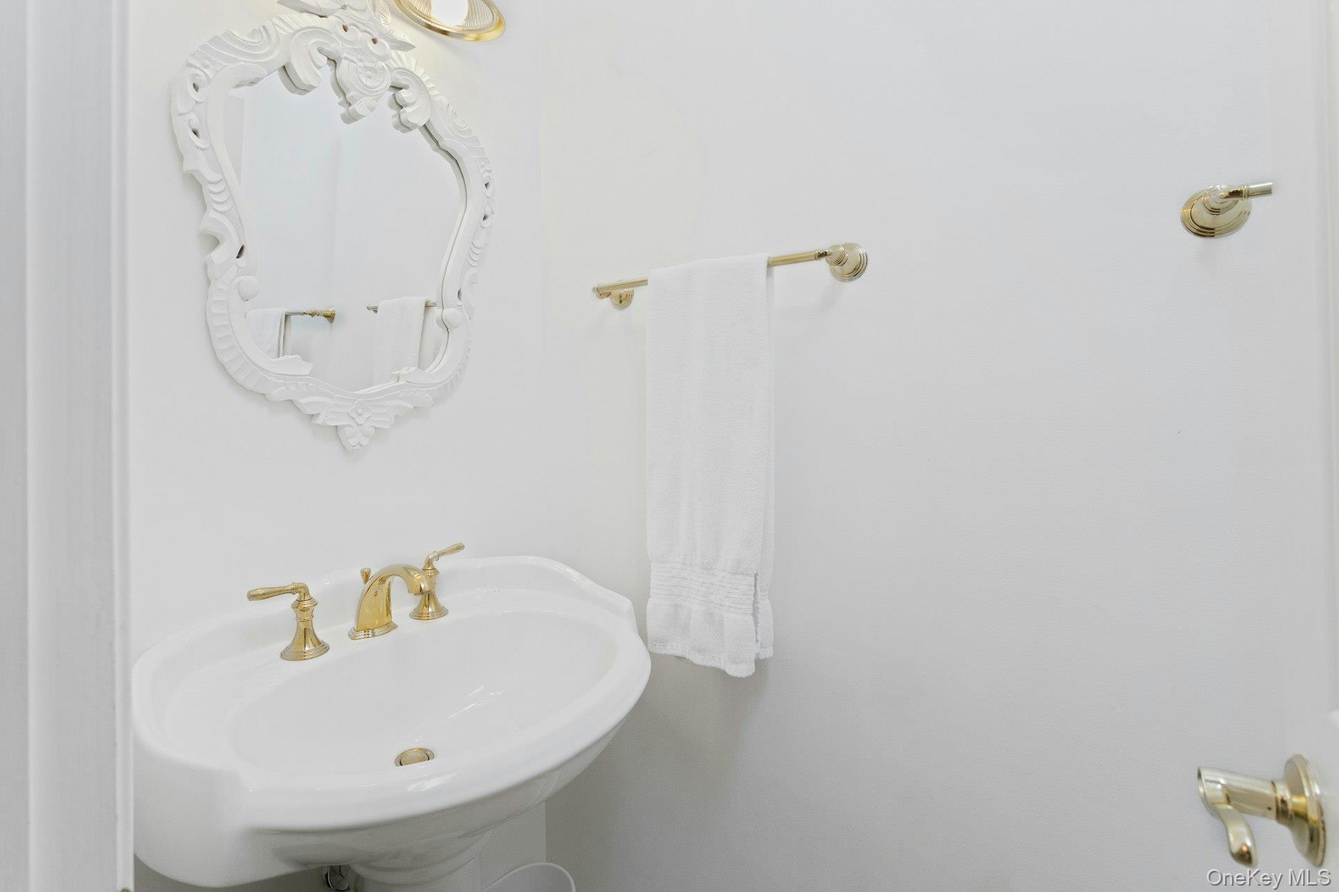 #12 photo, 67 Winchester Avenue, 纽约州 Peekskill , NY 10566