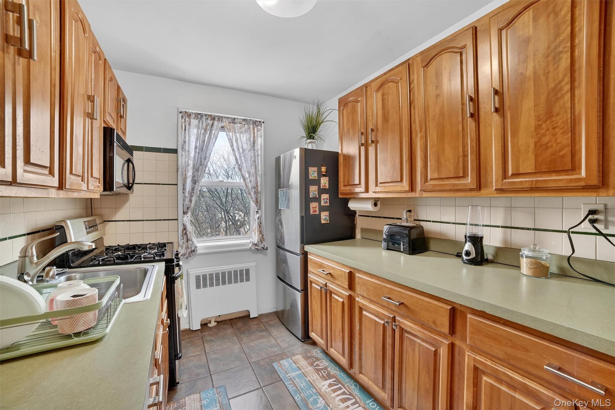 #18 photo, 1234 Midland Avenue, Bronxville , NY 10708