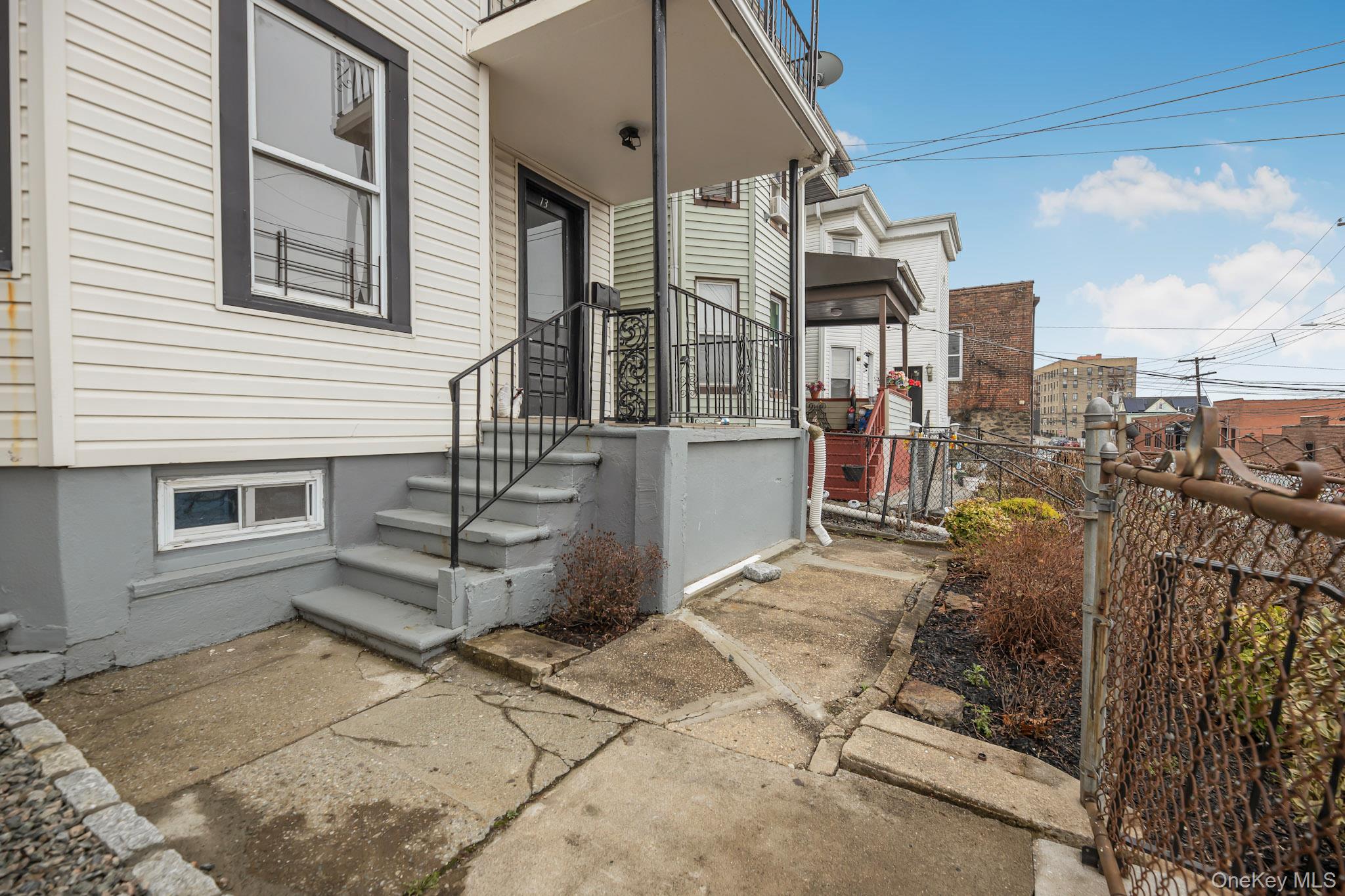 #6 photo, 13 Beach Street, Mount Vernon , NY 10550