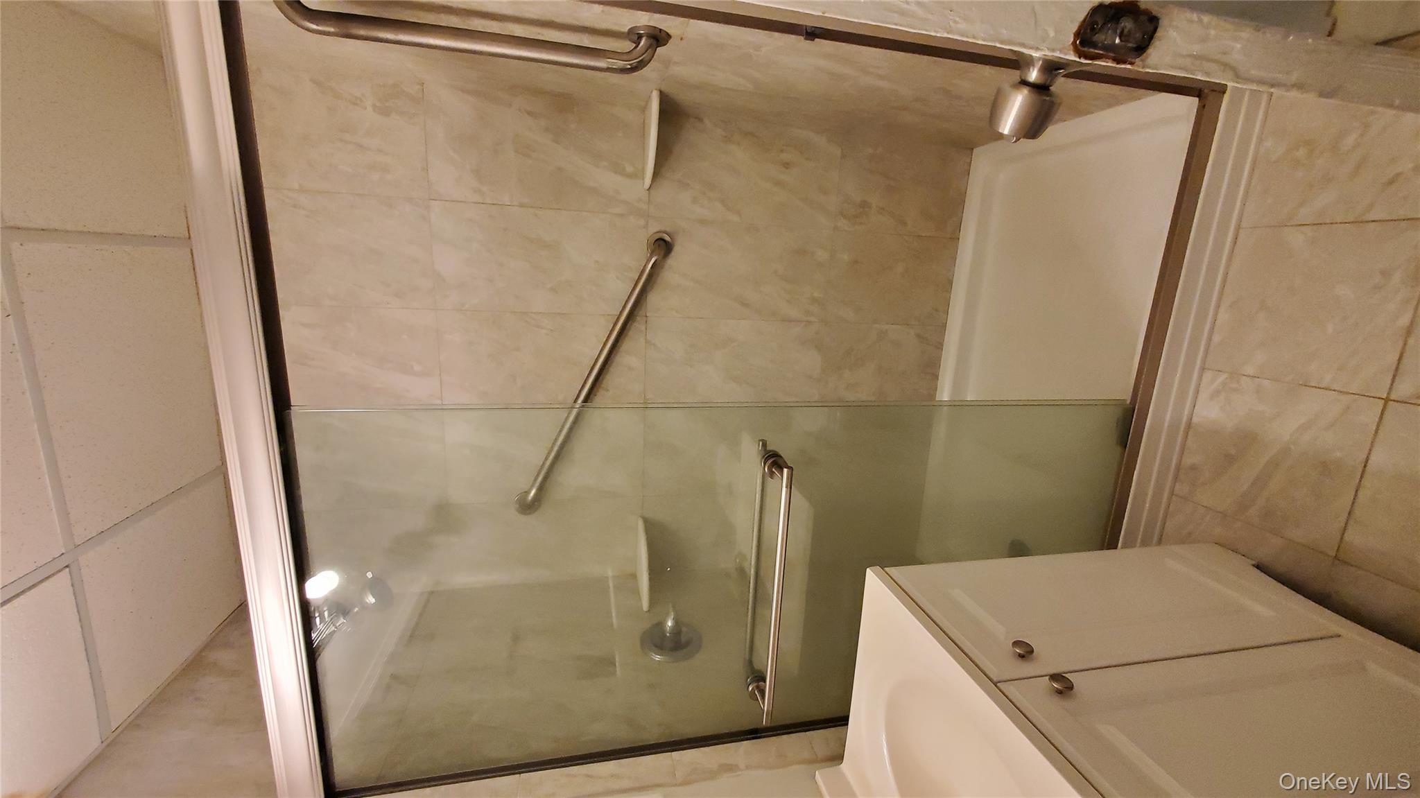 #7 photo, 460 Old Town Road, सफ़ोक काउंटी Port Jefferson Station , NY 11776