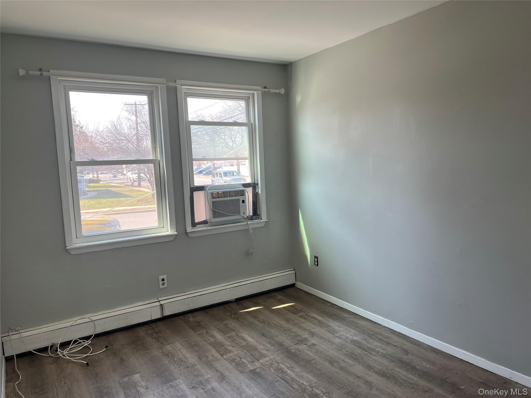 #4 photo, 539 Central Avenue, מחוז נסאו Bethpage , NY 11714