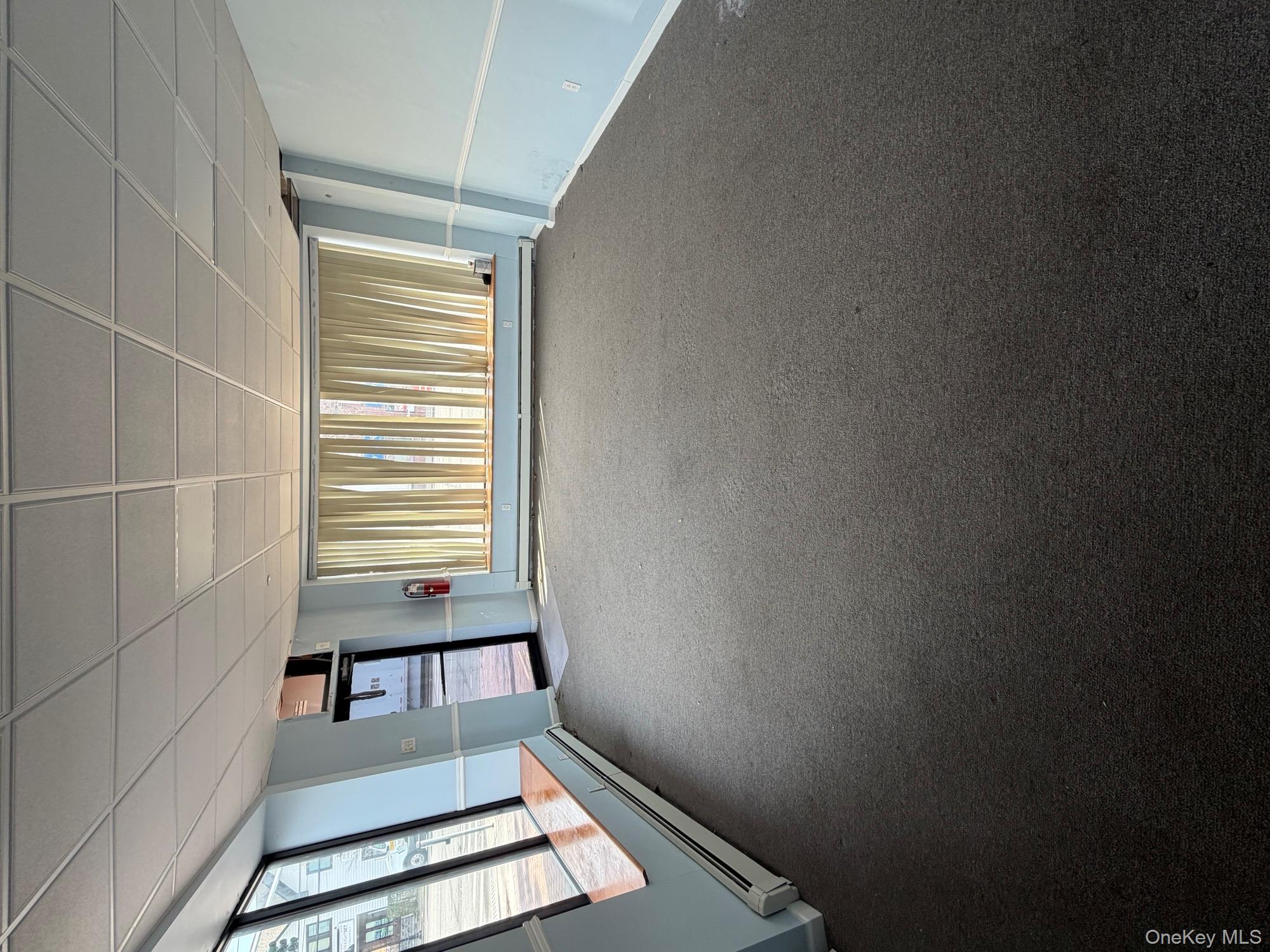 #4 photo, 253 Jericho Turnpike, 長島 New Hyde Park , NY 11040