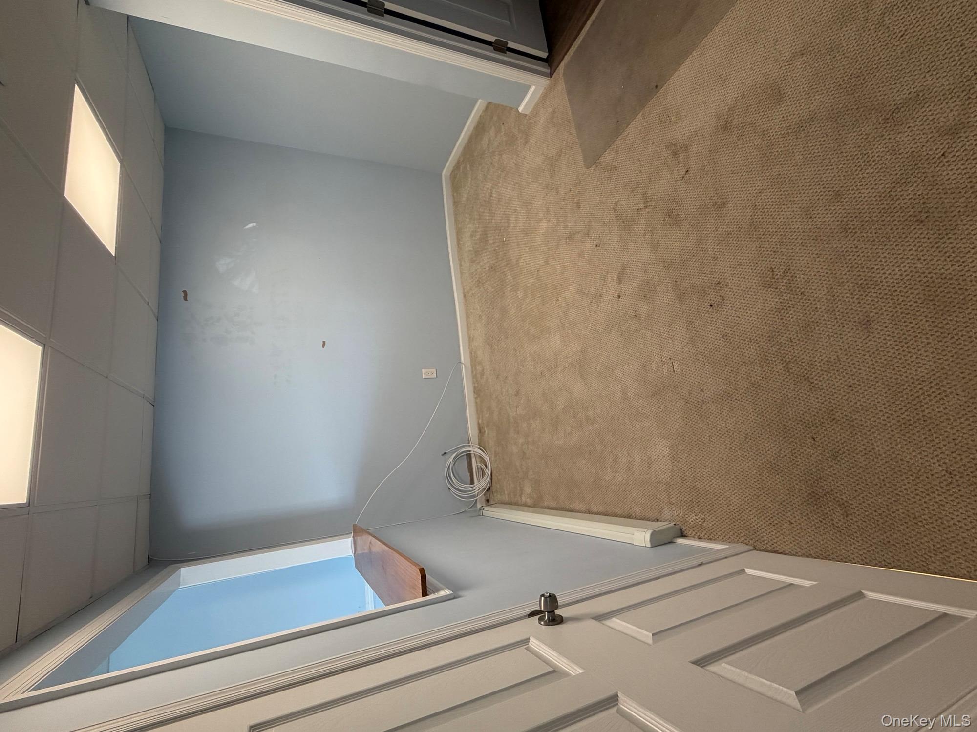 #6 photo, 253 Jericho Turnpike, 長島 New Hyde Park , NY 11040