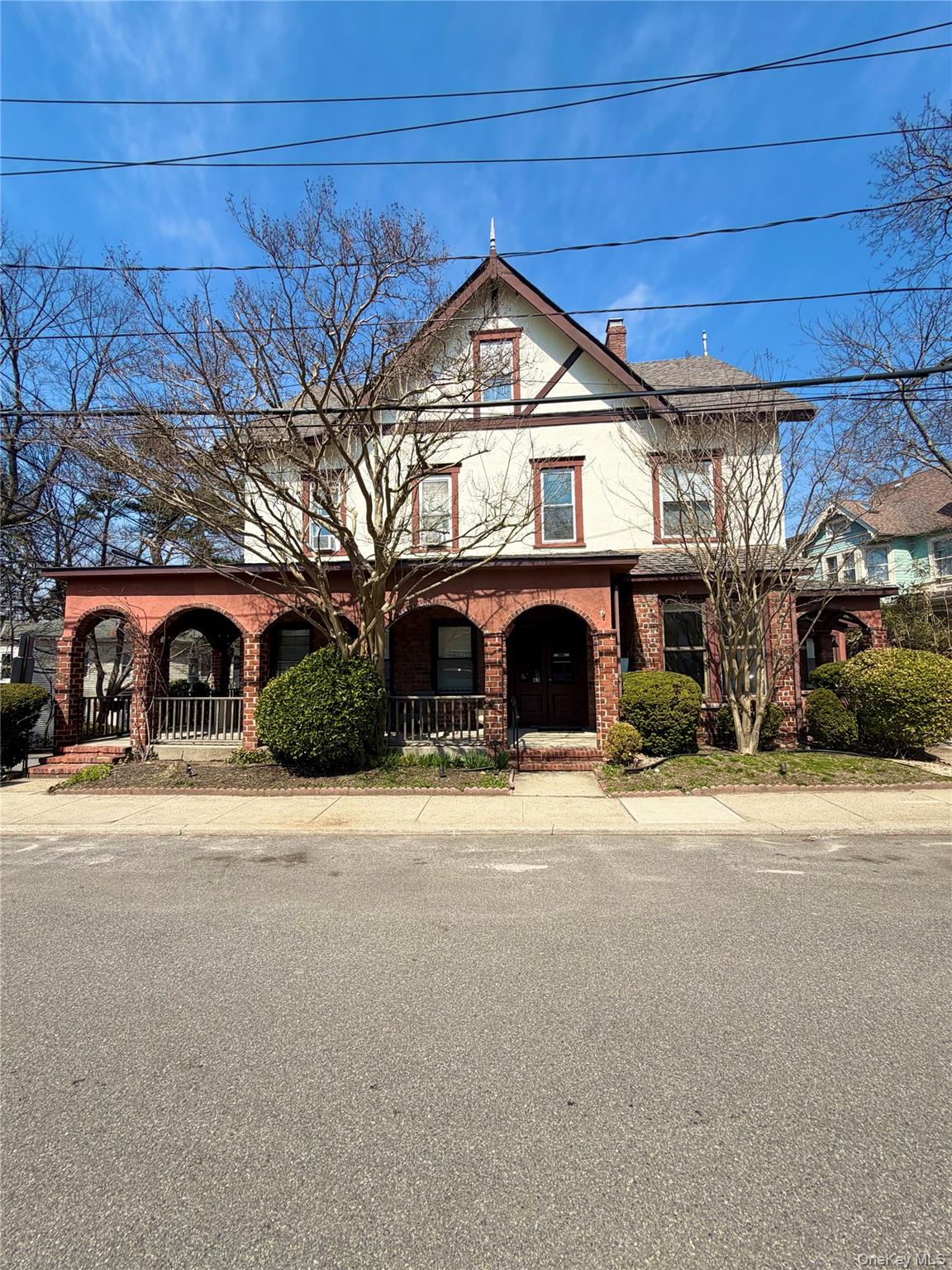 #1 photo, 65 Summit Ave, Sea Cliff , NY 11579