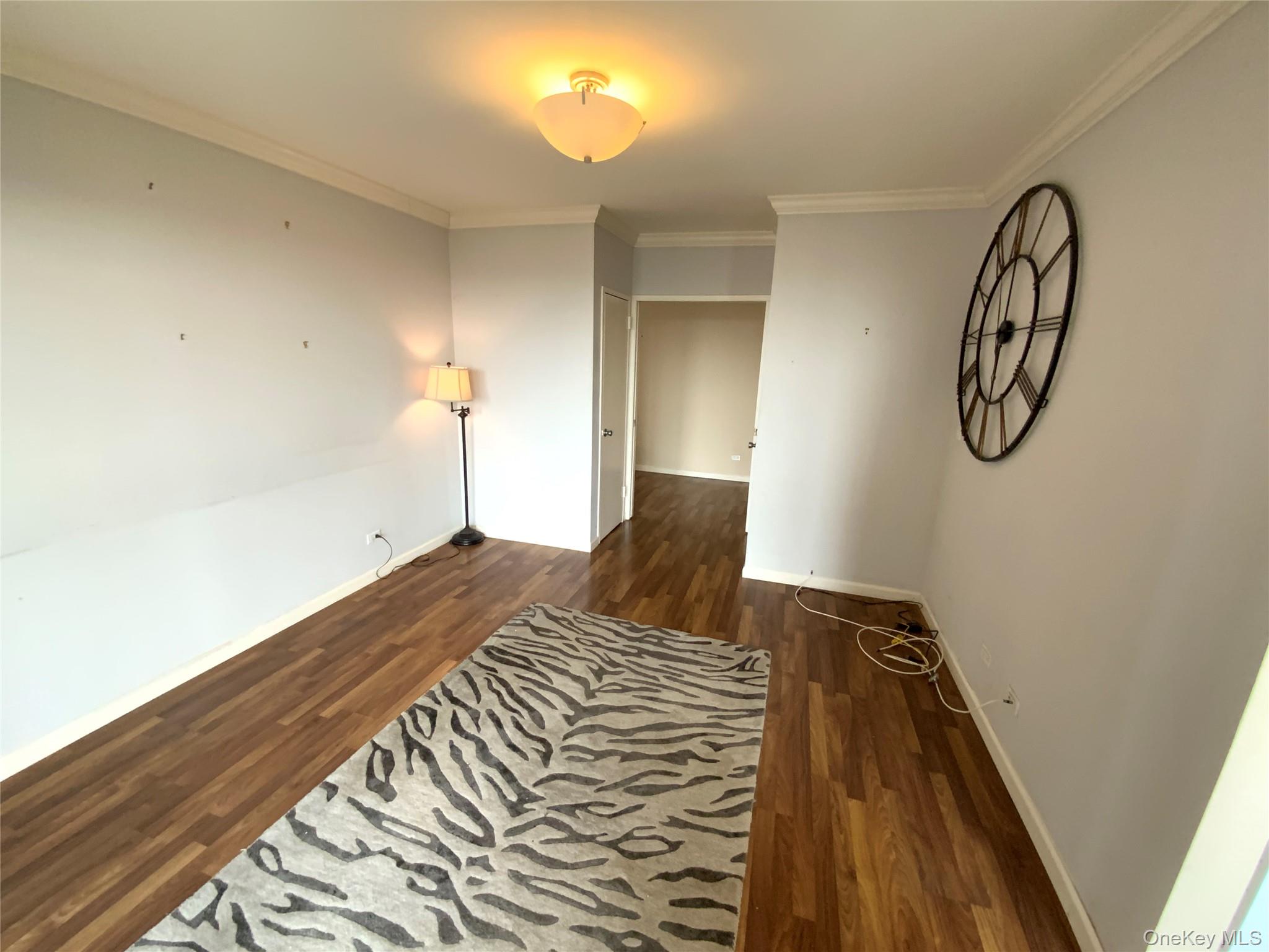 #15 photo, 27110 Grand Central Parkway, Floral Park , NY 11005