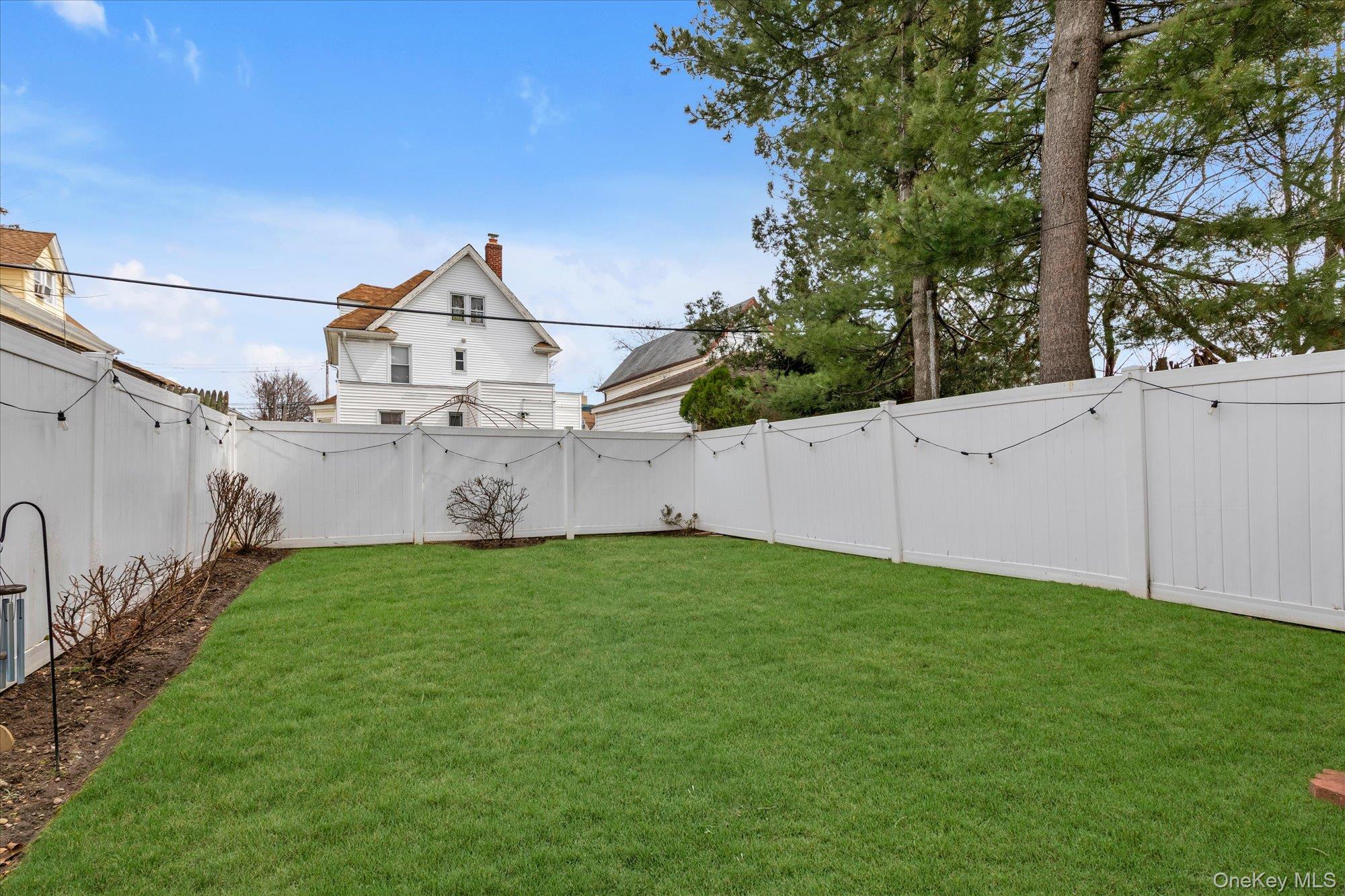 #17 photo, 87-49 110th Street, 뉴욕퀸즈 Richmond Hill , NY 11418