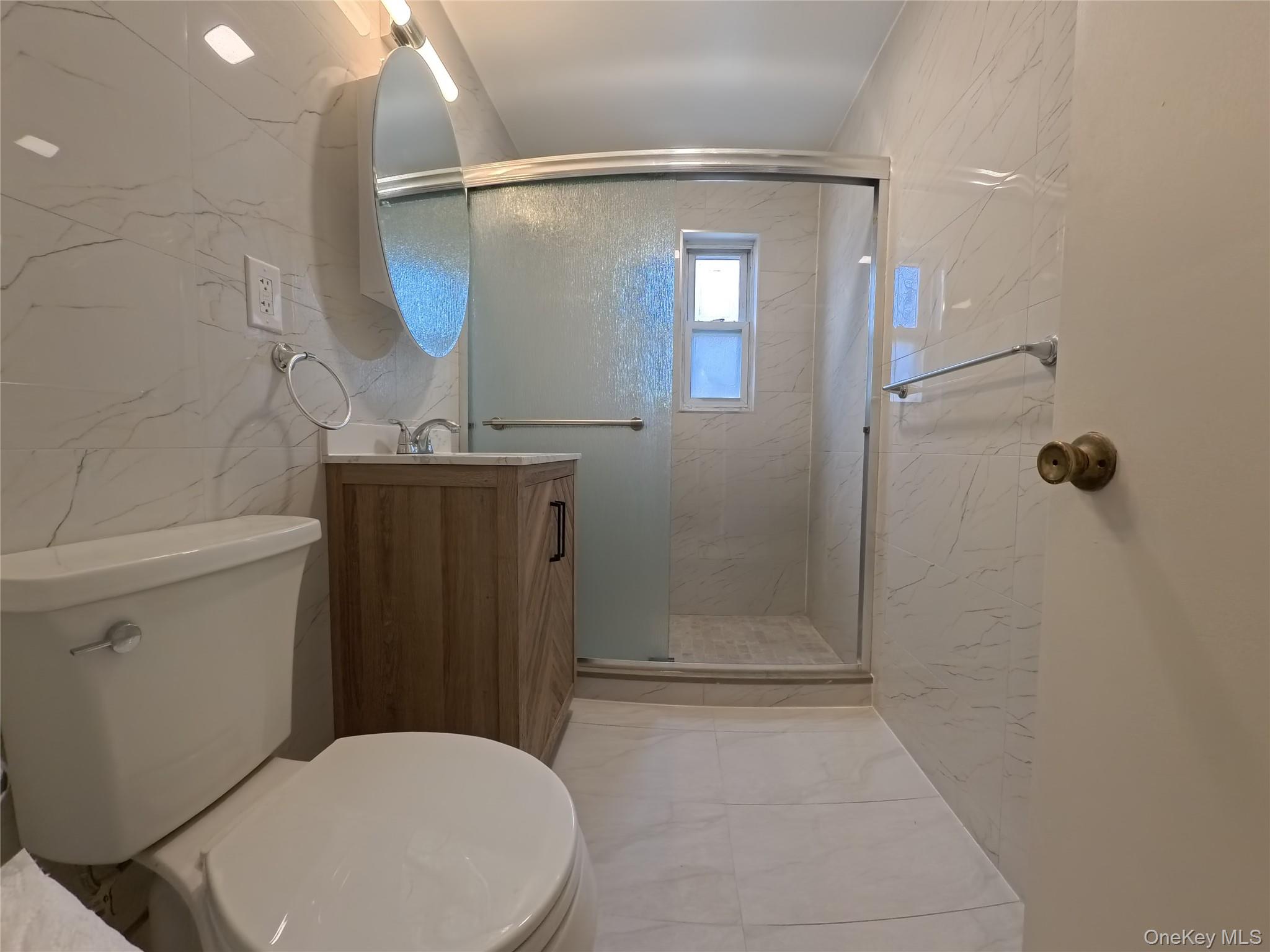 #7 photo, 6459 228th Street, 皇后区 Oakland Gardens , NY 11364