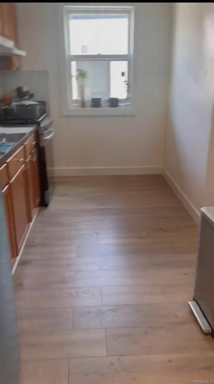 #5 photo, 62-35 65th Street, 皇后区 中村 Middle Village , NY 11379