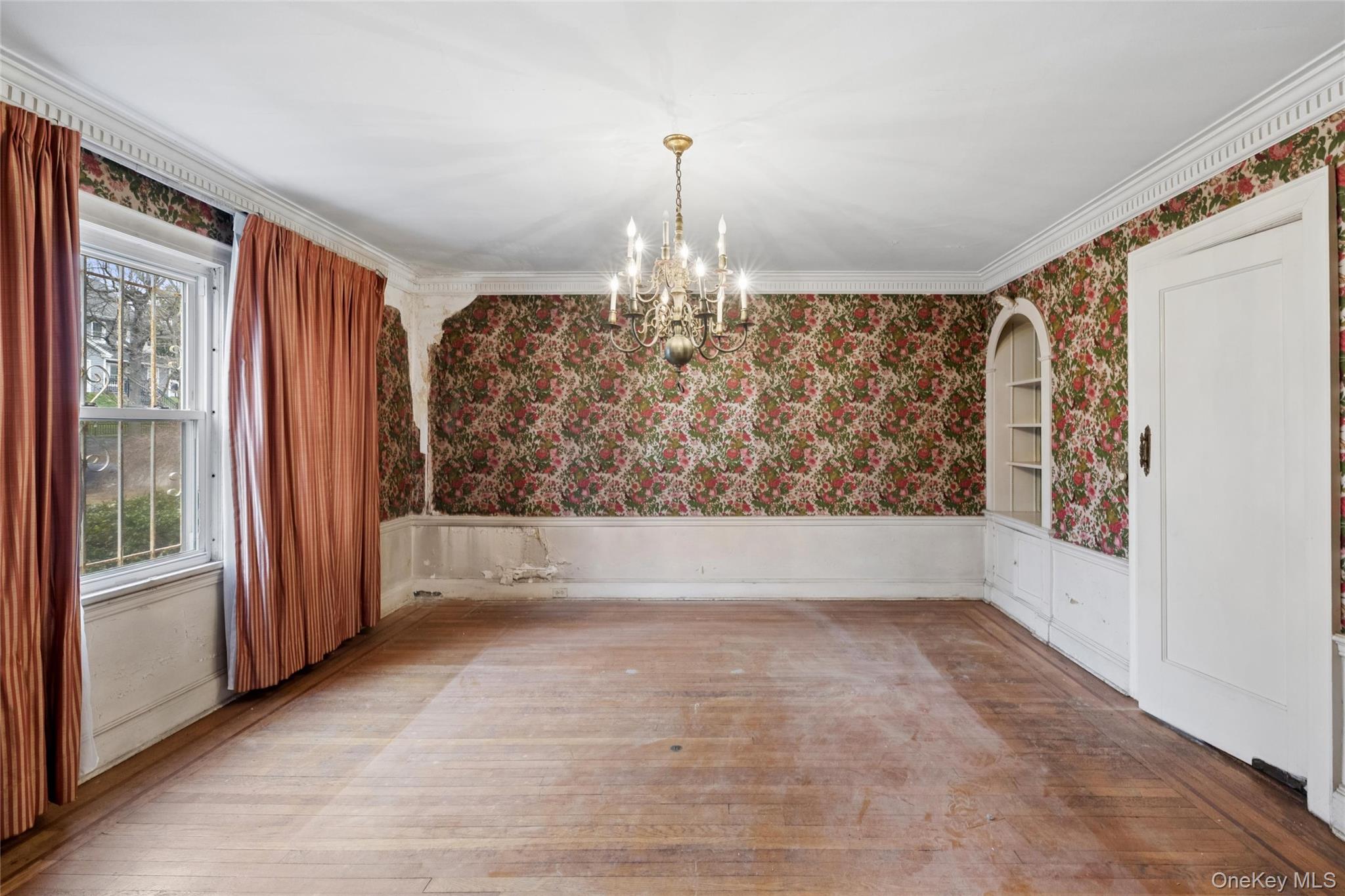 #12 photo, 193-12 Foothill Avenue, 皇后區 Holliswood , NY 11423