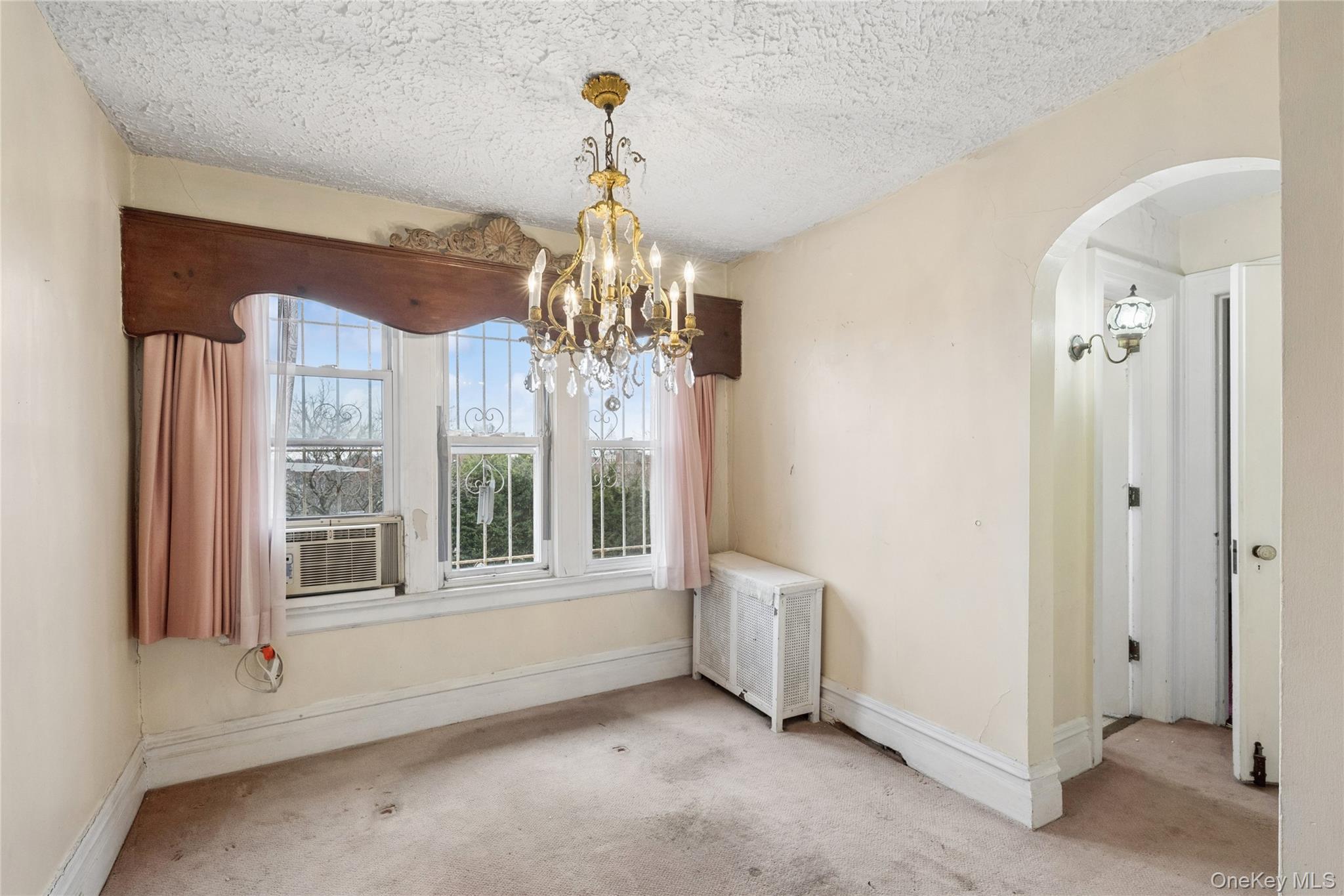 #13 photo, 193-12 Foothill Avenue, 皇后區 Holliswood , NY 11423