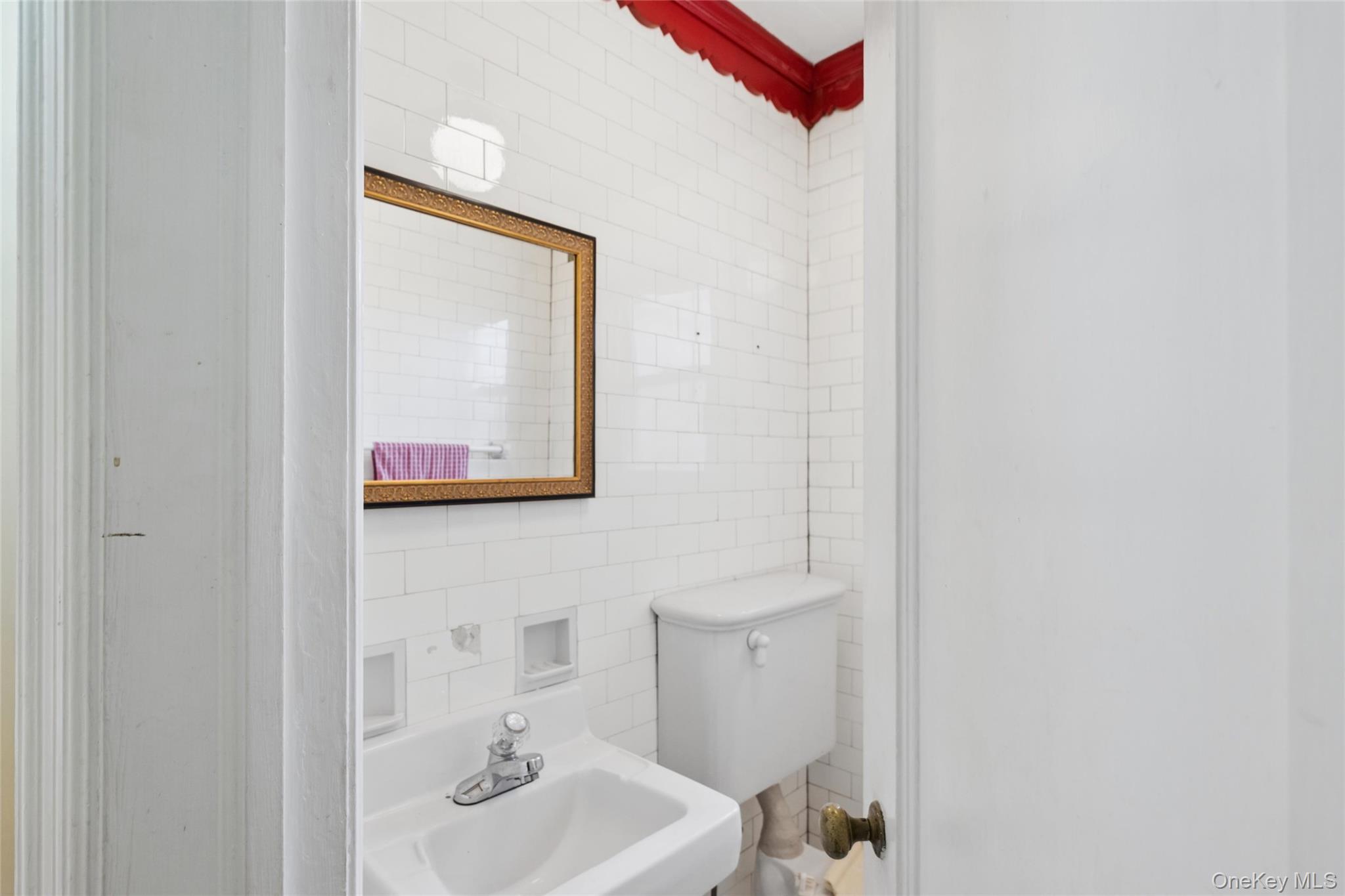 #15 photo, 193-12 Foothill Avenue, 皇后區 Holliswood , NY 11423