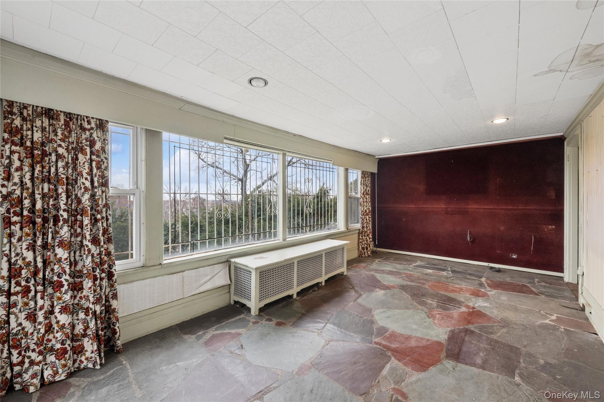 #17 photo, 193-12 Foothill Avenue, 皇后區 Holliswood , NY 11423