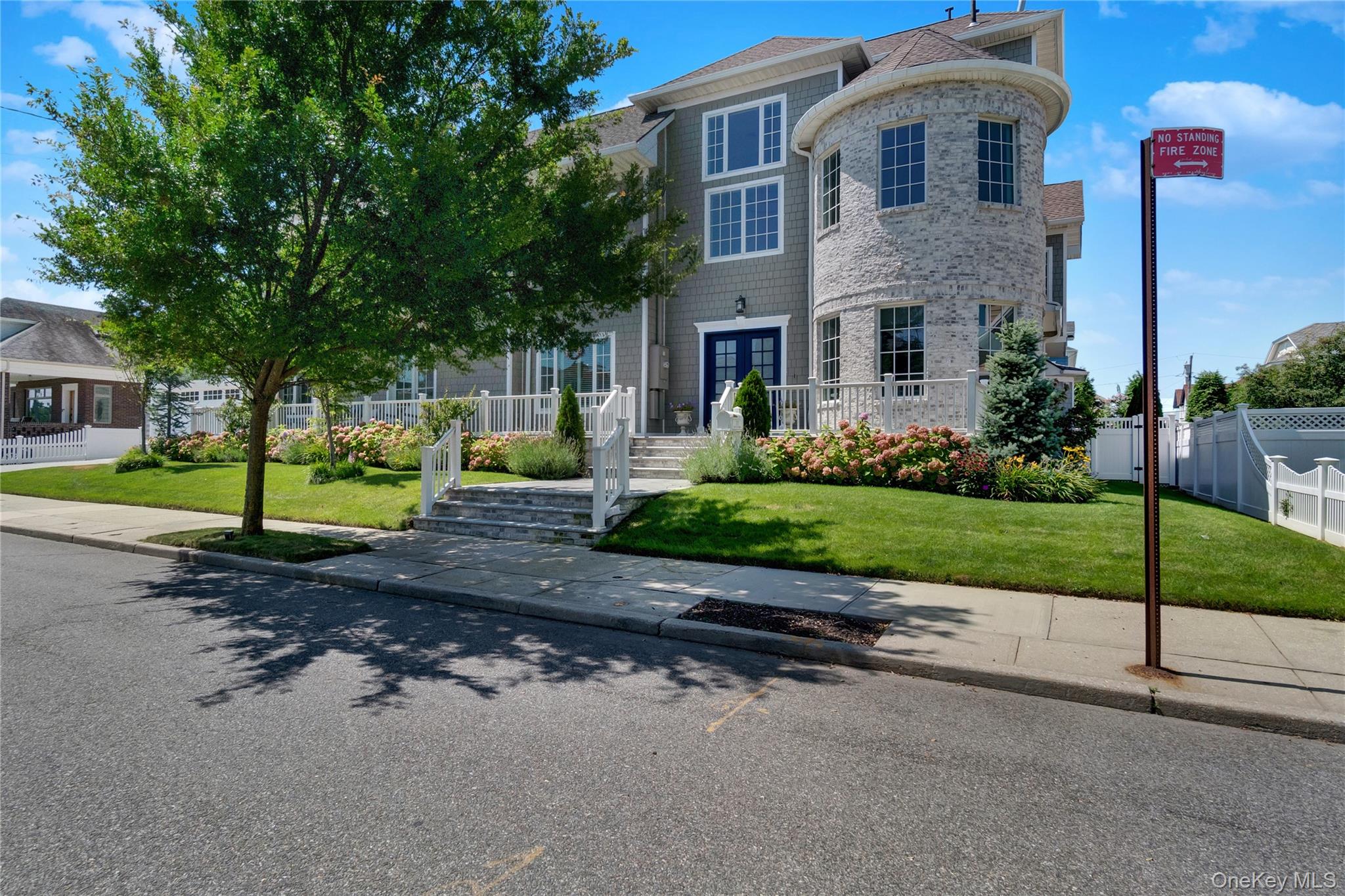 #3 photo, 171 Beach 148th Street, 뉴욕퀸즈 Neponsit , NY 11694