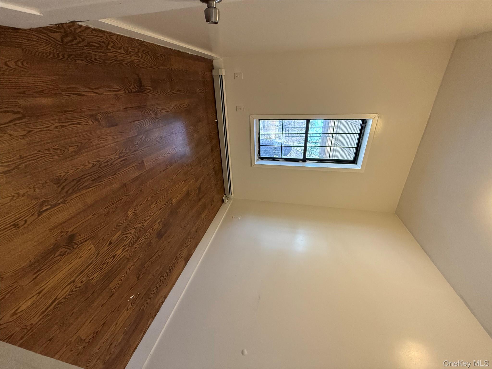 #8 photo, 519 Miller Avenue, 布鲁克林 Brooklyn , NY 11207