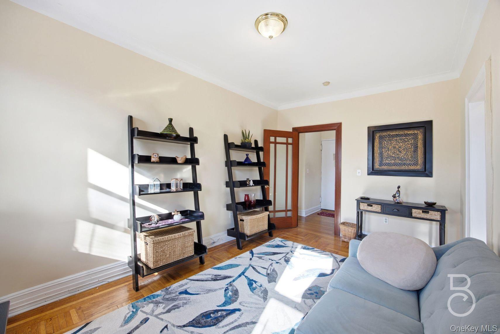 #3 photo, 37-16 83rd Street, 뉴욕퀸즈 Jackson Heights , NY 11372