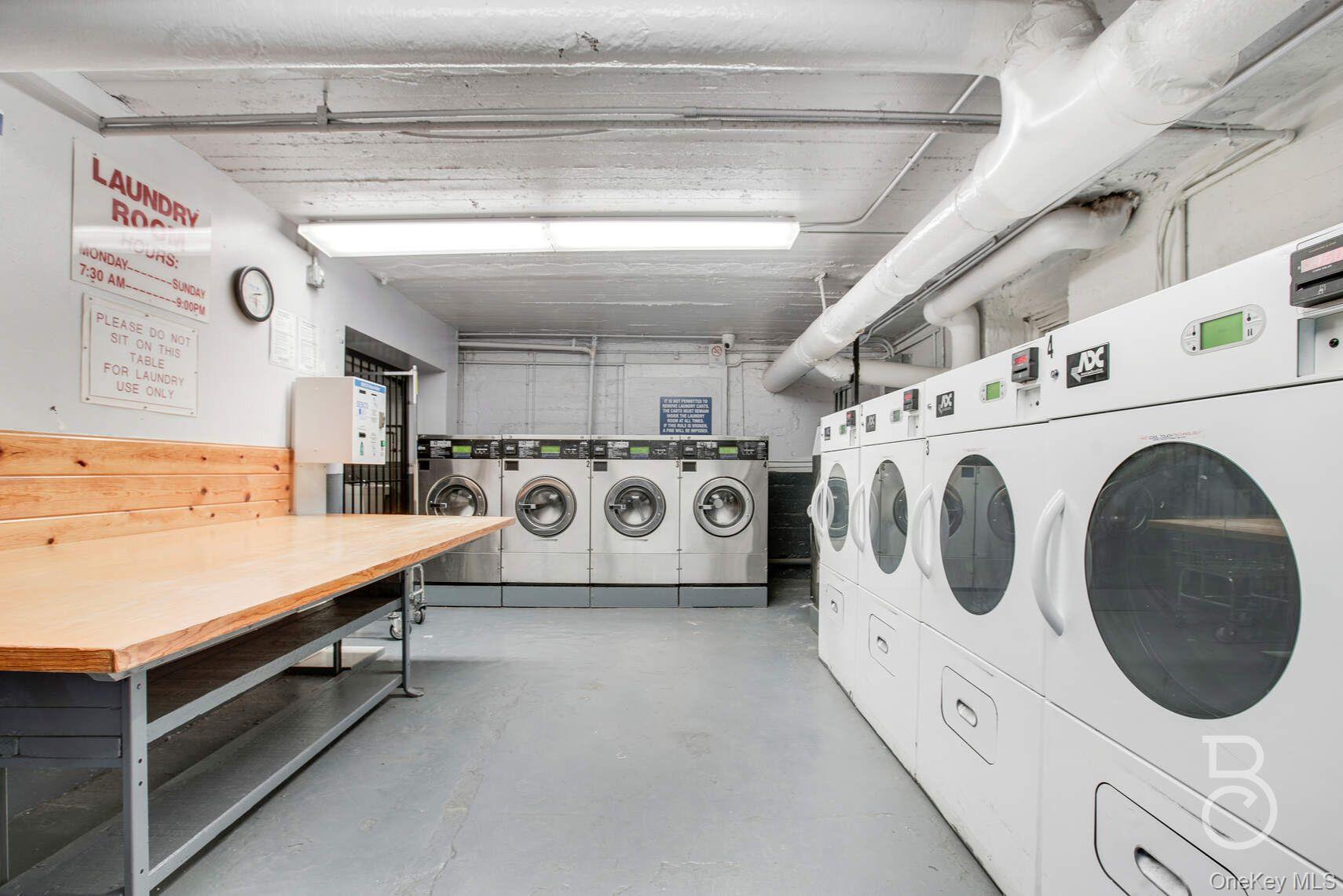 #9 photo, 37-16 83rd Street, 뉴욕퀸즈 Jackson Heights , NY 11372