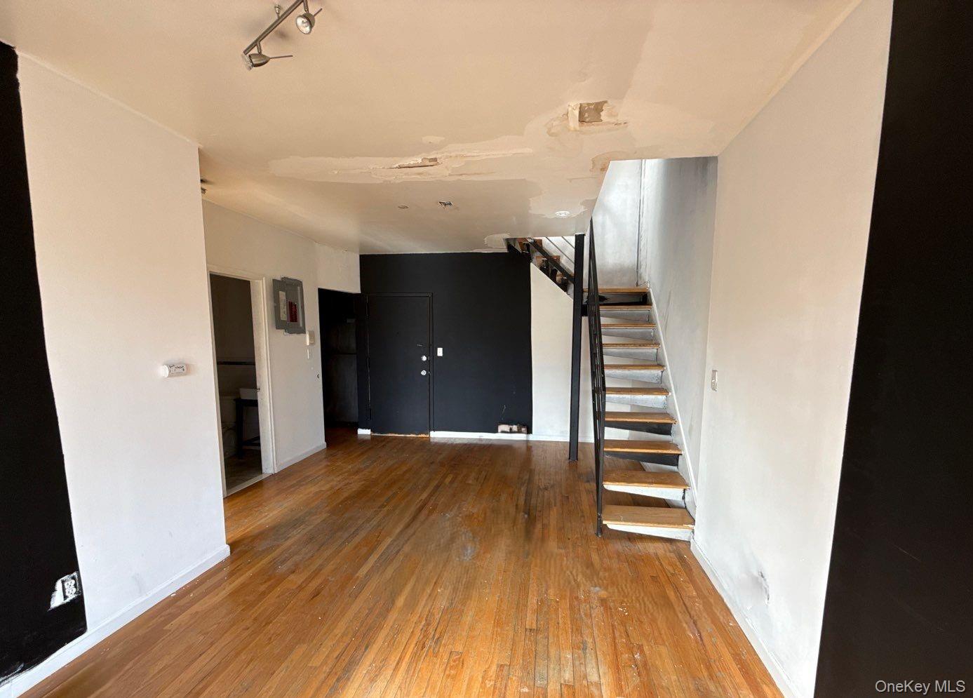 #3 photo, 175-28 89th Avenue, 뉴욕퀸즈 Jamaica , NY 11432