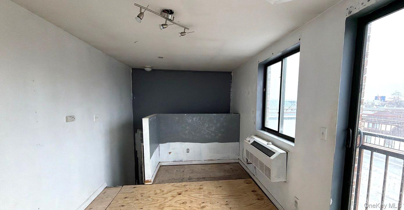 #8 photo, 175-28 89th Avenue, 뉴욕퀸즈 Jamaica , NY 11432