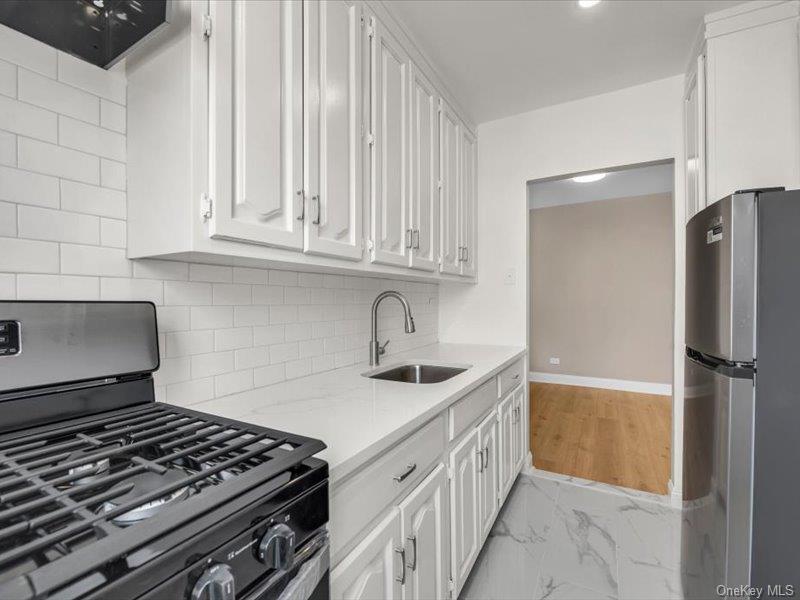 #8 photo, 88-09 Northern Blvd, 皇后区 艾姆赫斯特 East Elmhurst , NY 11369