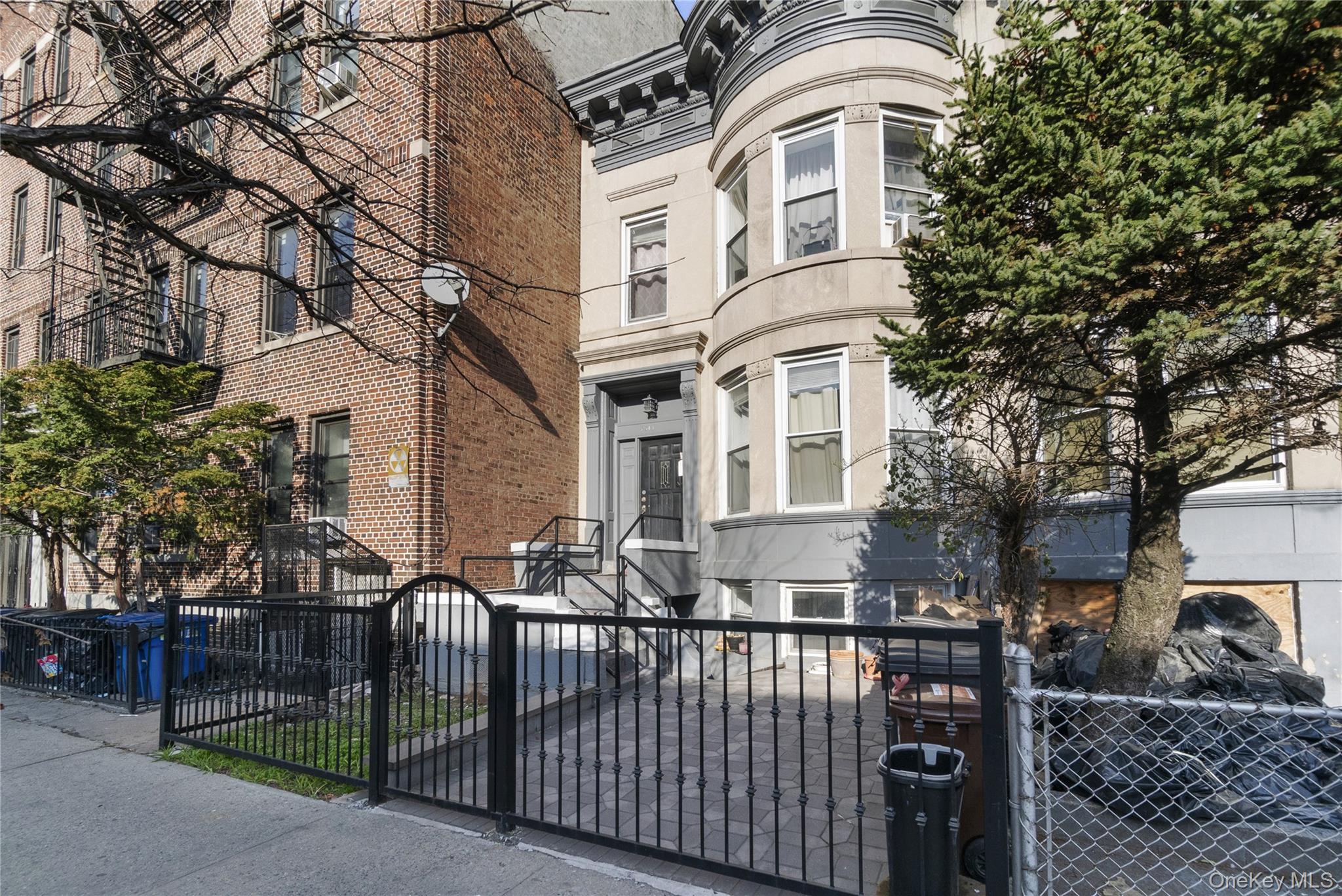 #1 photo, 2543 Bedford Avenue, 布鲁克林 Brooklyn , NY 11226
