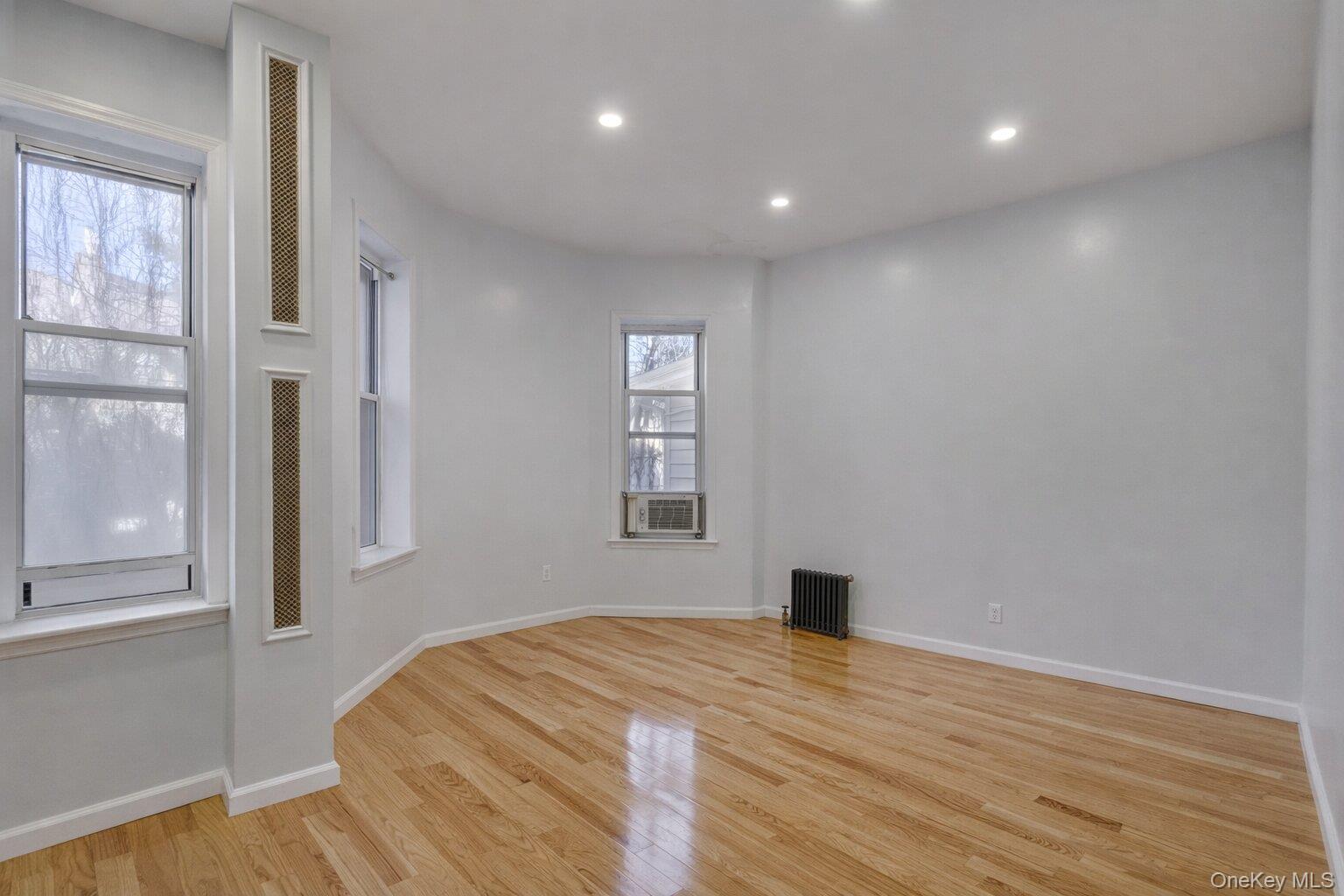 #2 photo, 2543 Bedford Avenue, 布鲁克林 Brooklyn , NY 11226