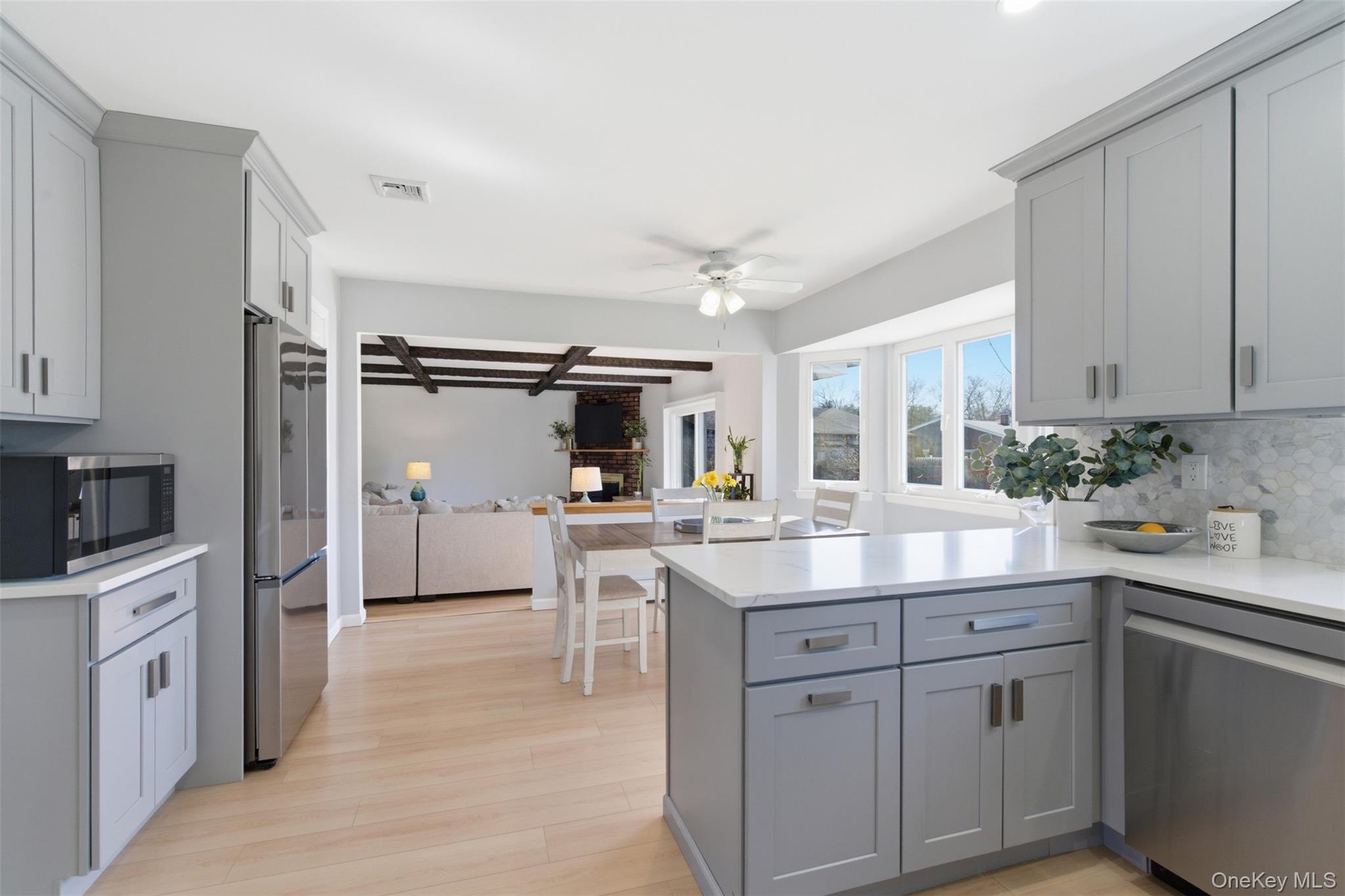 #15 photo, 9 Bonaire Drive, 東長島 Dix Hills , NY 11746