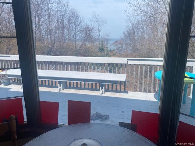 #16 photo, 31 Glen Drive, 東長島 Sound Beach , NY 11789