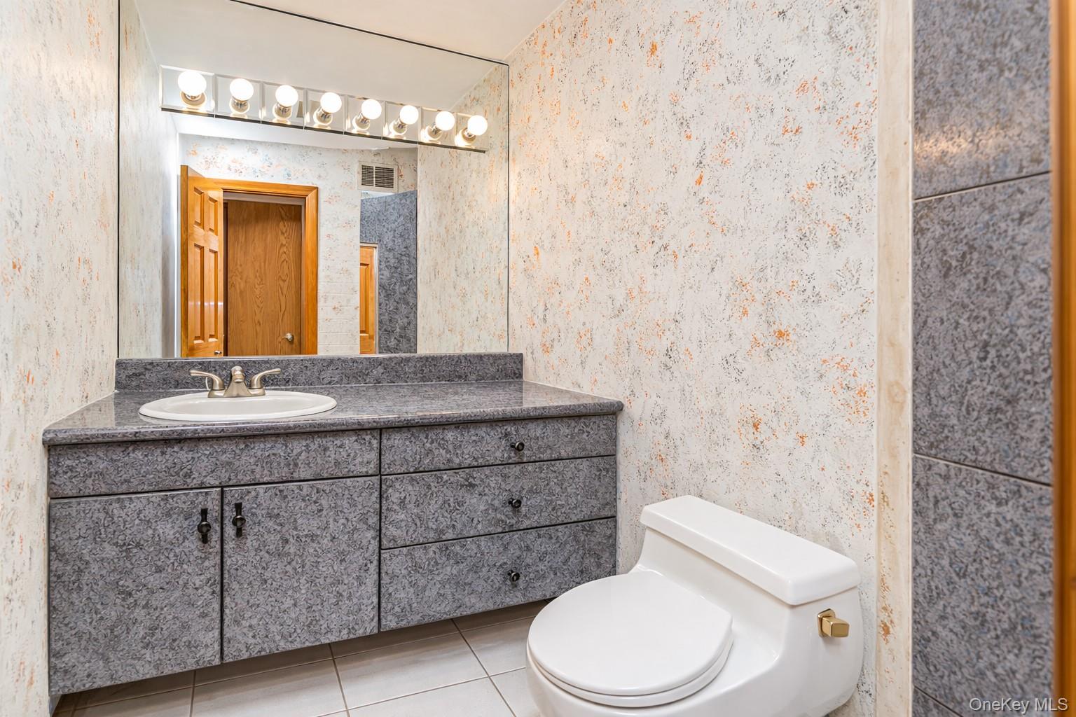 #11 photo, 201 Arbutus Avenue, סטטן איילנד Staten Island , NY 10312