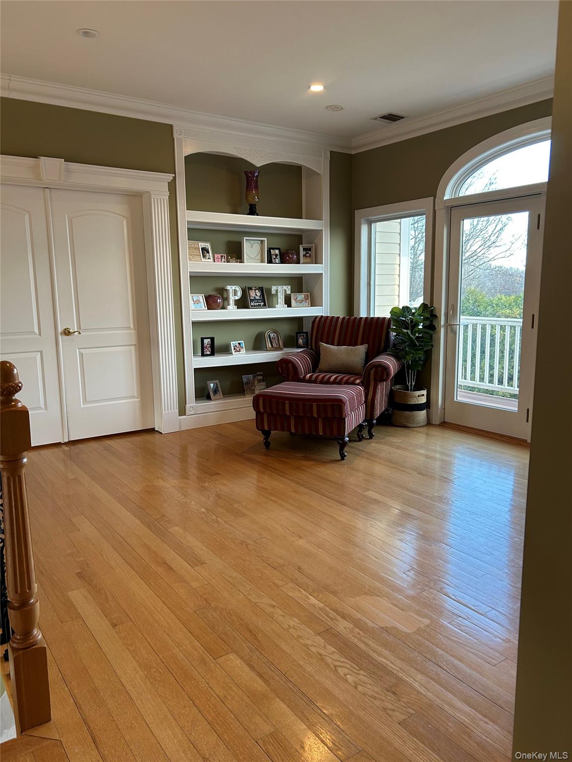 #16 photo, 4 Vining Street, 東長島 Centereach , NY 11720