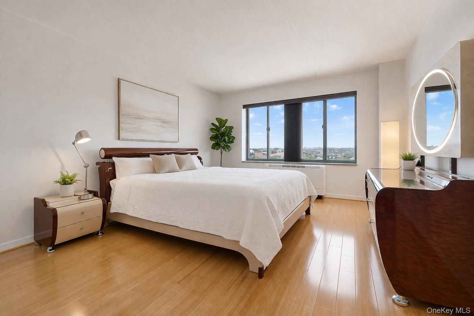 #9 photo, 136 Beach 117th Street, קווינס Rockaway Park , NY 11694