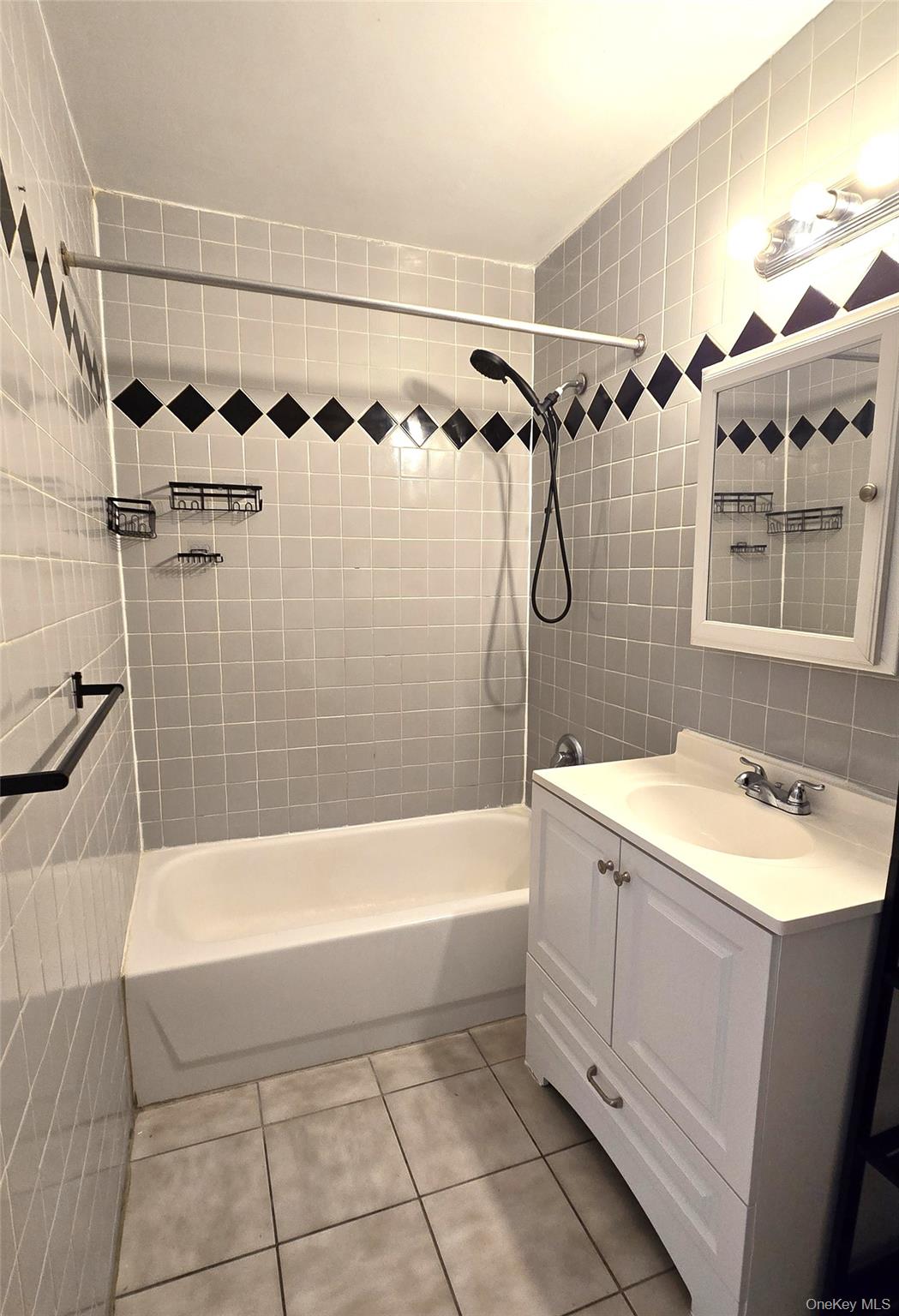 #3 photo, 29-17 31st Avenue, 뉴욕퀸즈 Astoria , NY 11105