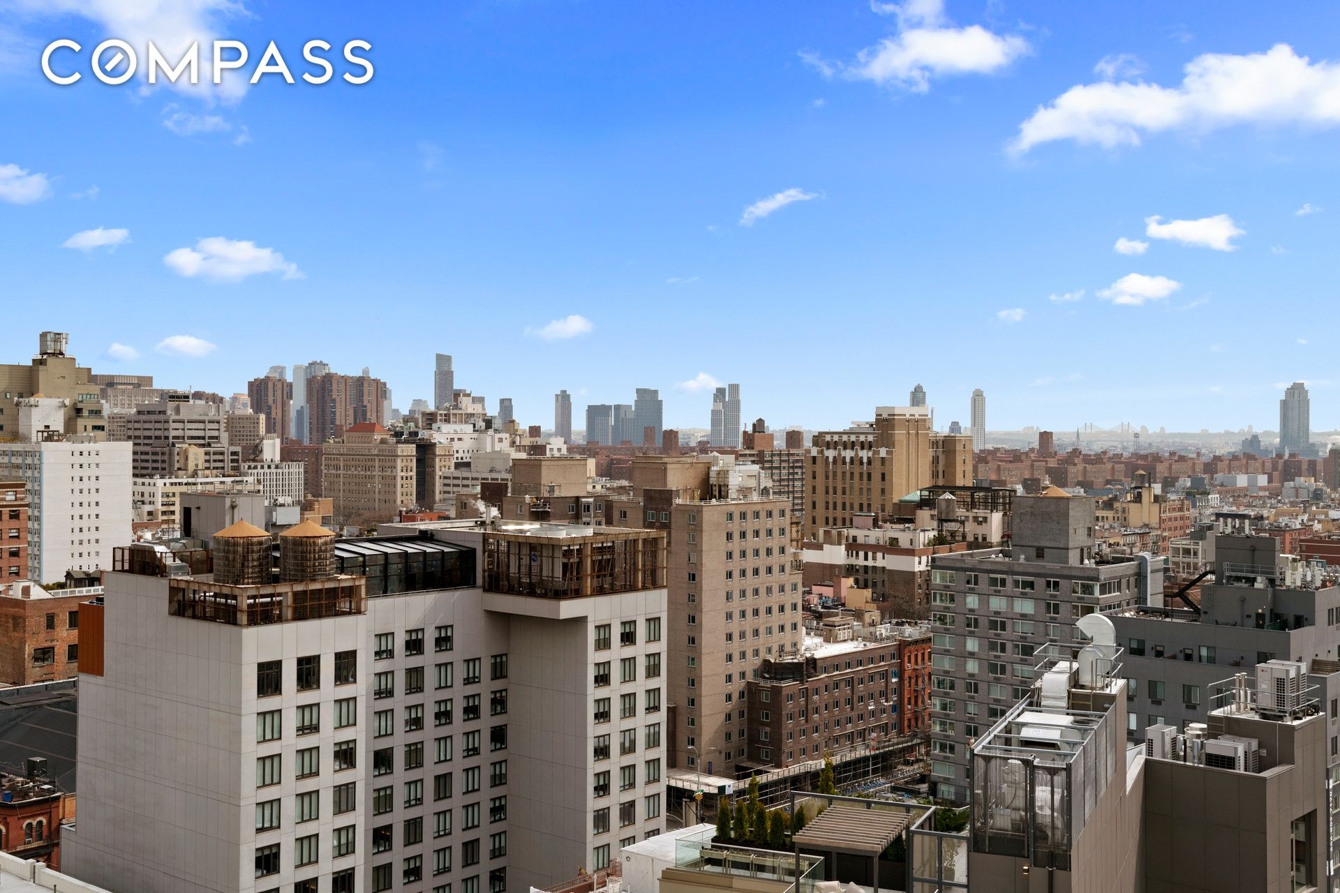 #14 photo, 70 E 10th Street, 맨해튼 Greenwich Village , NY 10003