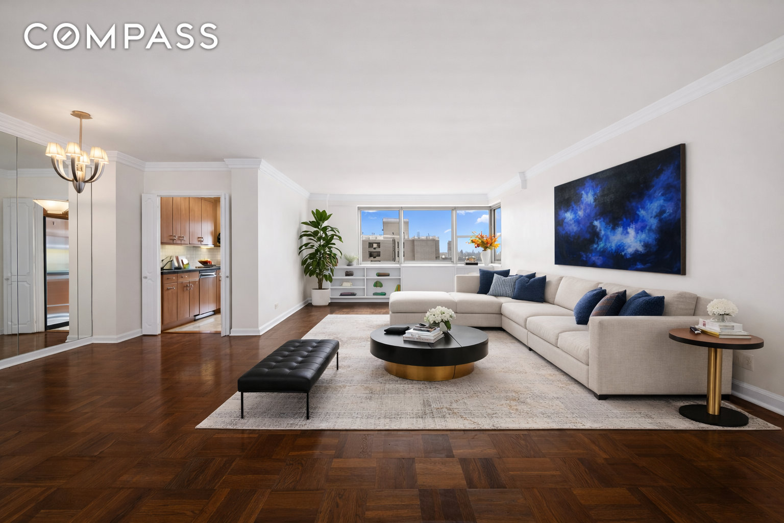 #4 photo, 70 E 10th Street, 맨해튼 Greenwich Village , NY 10003