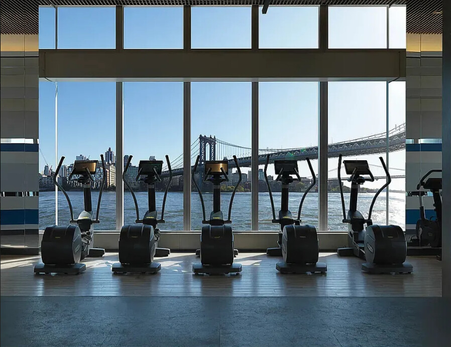 #16 photo, 252 SOUTH Street, 曼哈頓 下东城 Two Bridges , NY 10002