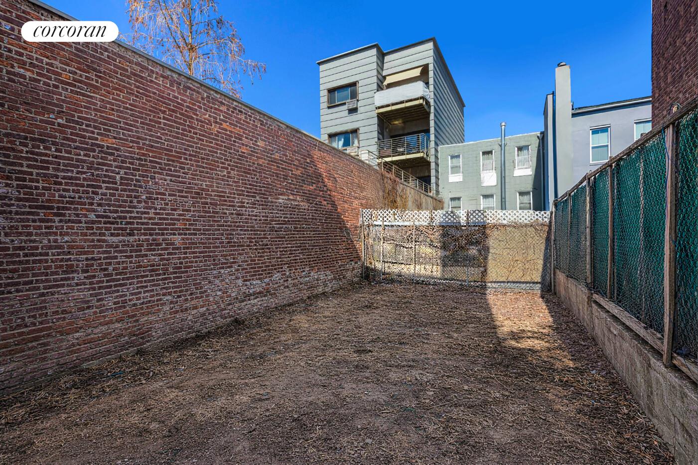 #8 photo, 739 GRAND Street, Williamsburg , NY 11211