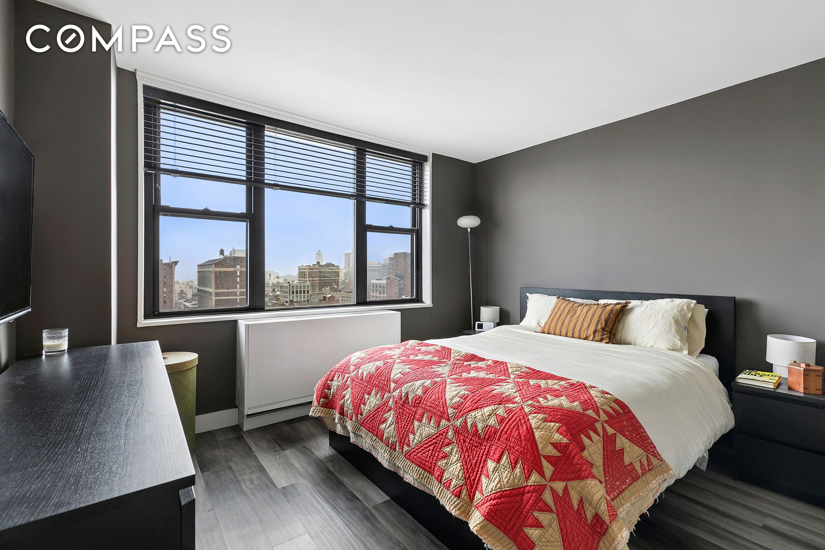 #5 photo, 201 E 17th Street, Gramercy Park , NY 10003