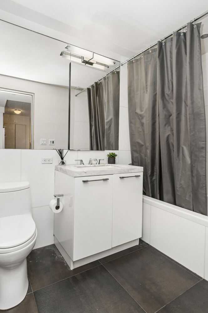 #9 photo, 311 E 11TH Street, 曼哈顿 东村区 East Village , NY 10003