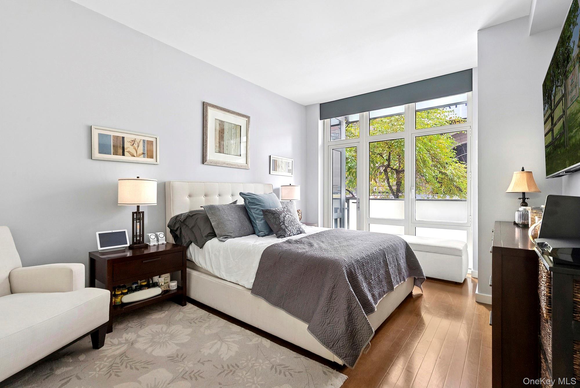 #2 photo, 1600 Broadway, मैनहटन New York (Manhattan) , NY 10019