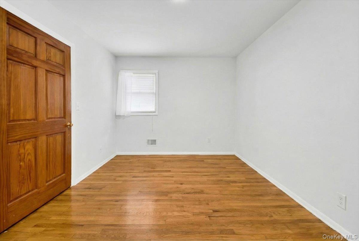 #11 photo, 32 Highland Avenue, Warwick , NY 10990