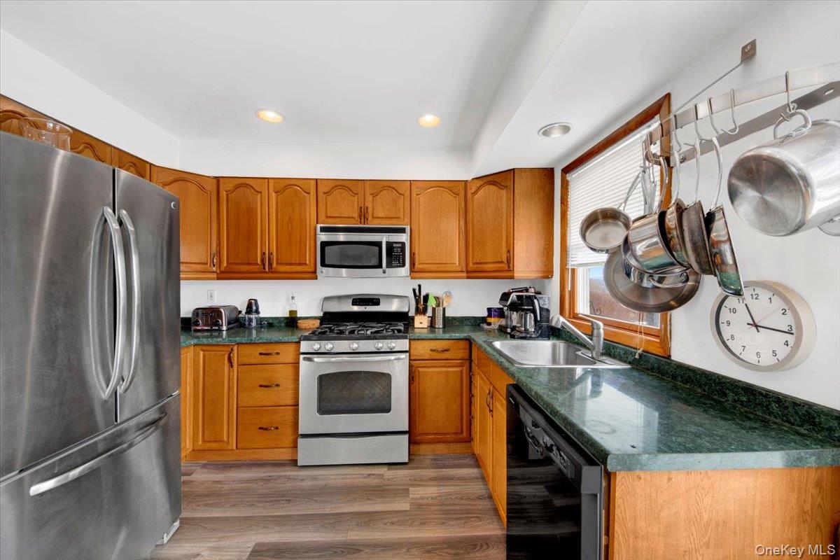 #9 photo, 32 Highland Avenue, Warwick , NY 10990