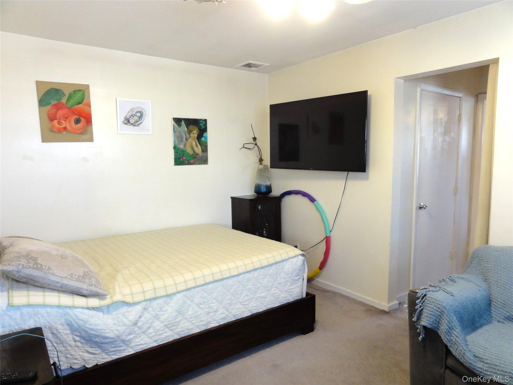 #4 photo, 902 S Lake Boulevard, Mahopac , NY 10541