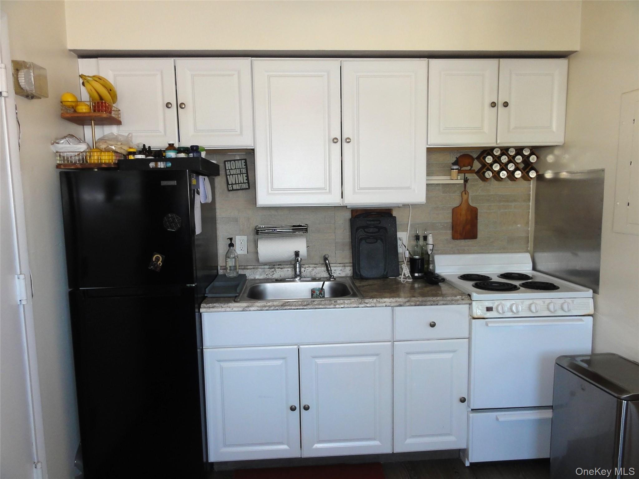 #7 photo, 902 S Lake Boulevard, Mahopac , NY 10541