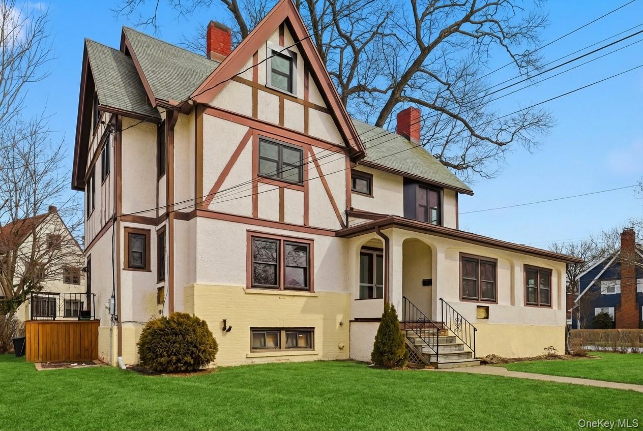 #2 photo, 25 Midland Avenue, 紐約州 White Plains , NY 10606